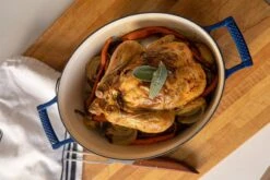 Saveur Selects Braadpan Ovaal Voyage - Classic Blue - ø 30 Cm - Geëmailleerde Anti-aanbaklaag -Keukenbenodigdheden Winkel 1 4 16 scaled 1