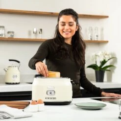 Westinghouse Retro Waterkoker + Broodrooster 2 Sleuven + Blender - Wit 21 Westinghouse Retro Waterkoker + Broodrooster 2 Sleuven + Blender - Wit -Keukenbenodigdheden Winkel 1200x1200 138