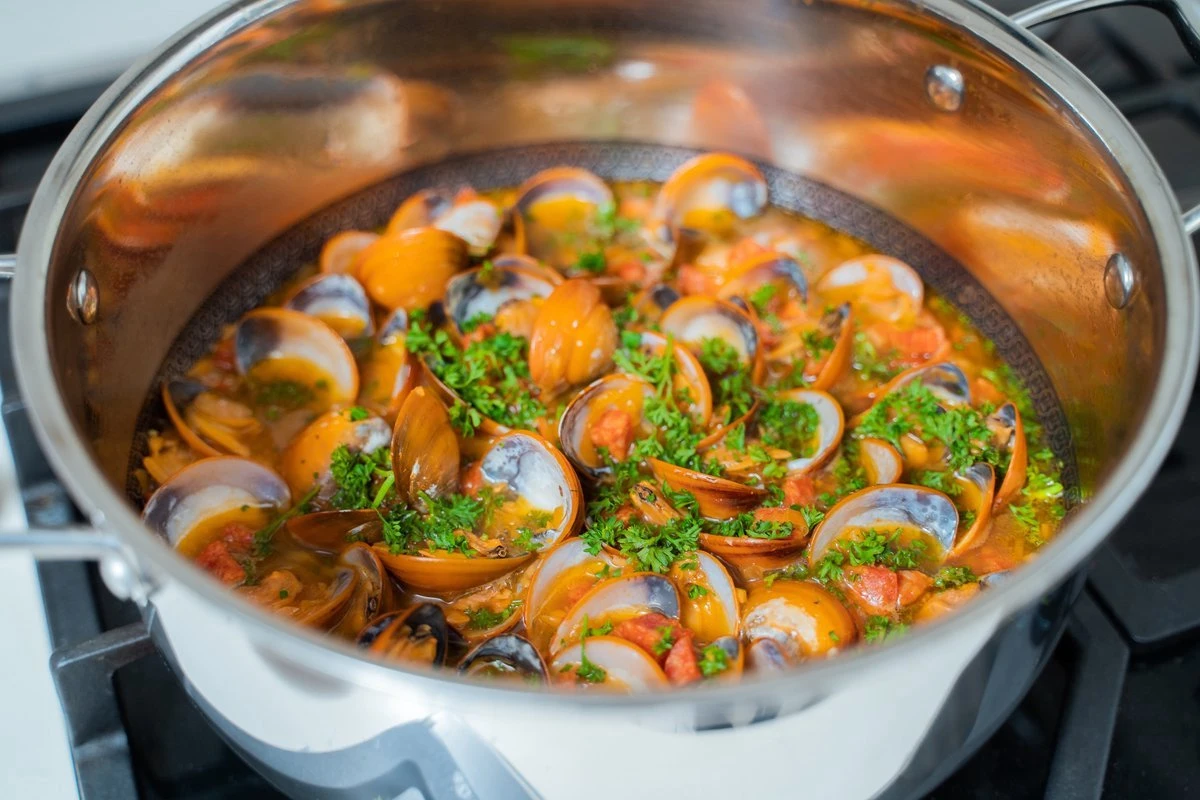 Westinghouse Pannenset Black Signature (Koekenpan + Kookpan + Hapjespan) ø 24 Cm - Inductie En Alle Andere Warmtebronnen 11 Westinghouse Pannenset Black Signature (Koekenpan + Kookpan + Hapjespan) ø 24 Cm - Inductie En Alle Andere Warmtebronnen - Afbeelding 9