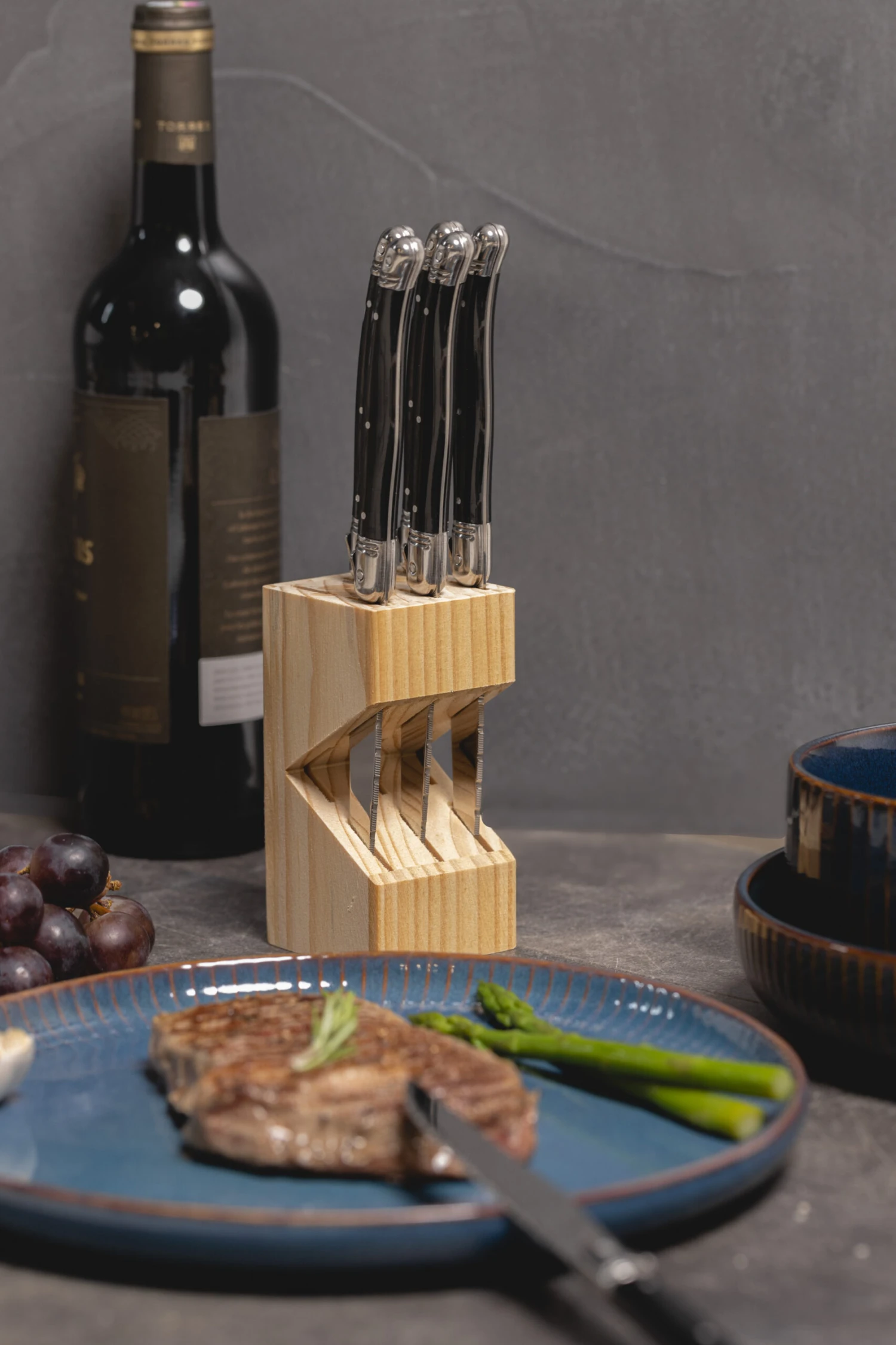 Sareva Steakmessenset Laguiole - Zwart - 6 Stuks 5 Sareva Steakmessenset Laguiole - Zwart - 6 Stuks - Afbeelding 3