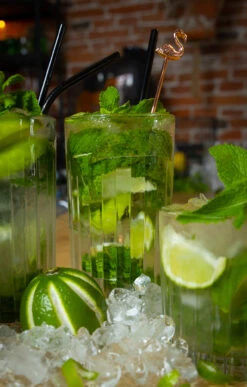 Cookinglife Longdrinkglazen Moville - 440 Ml - 4 Stuks 10 Cookinglife Longdrinkglazen Moville - 440 Ml - 4 Stuks -Keukenbenodigdheden Winkel Cocktail 1