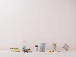 RIG TIG Rig-Tig Blender Foodie - Wit - UNIT 10 - 500 Ml -Keukenbenodigdheden Winkel LS Z00601 2 Z00602 2 Z00603 2 Z00604 2 Z00605 2 FOODIE color props 6