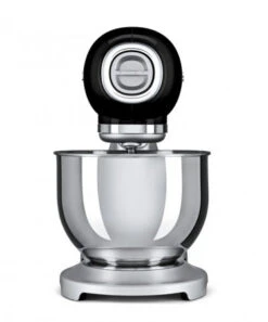 SMEG Keukenmachine - 800 W - Zwart - 4.8 Liter - SMF02BLEU 7 SMEG Keukenmachine - 800 W - Zwart - 4.8 Liter - SMF02BLEU -Keukenbenodigdheden Winkel SMEG keukenmachine zwart 02 3