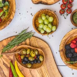 Jay Hill Serveerplank Tunea - Olijfhout - Met Schors - 33 X 15 Cm 11 Jay Hill Serveerplank Tunea - Olijfhout - Met Schors - 33 X 15 Cm -Keukenbenodigdheden Winkel Tunea 15 2