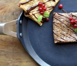 Valira Pannenkoekenpan Aire - ø 28 Cm - Standaard Anti-aanbaklaag -Keukenbenodigdheden Winkel crepepan5