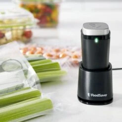 FoodSaver Vacumeermachine Handheld - Compact - VS1199X 11 FoodSaver Vacumeermachine Handheld - Compact - VS1199X -Keukenbenodigdheden Winkel handheldfoodsaver 5d934fb1daec82.32790361
