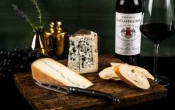 Laguiole Style De Vie Kaasmes Black Stonewash -Keukenbenodigdheden Winkel kaasmes laguiole black stonewash enkel sf gr 1