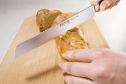 Wusthof Broodmes Classic Ikon 23 Cm -Keukenbenodigdheden Winkel wusthof broodmes classic ikon sfeer